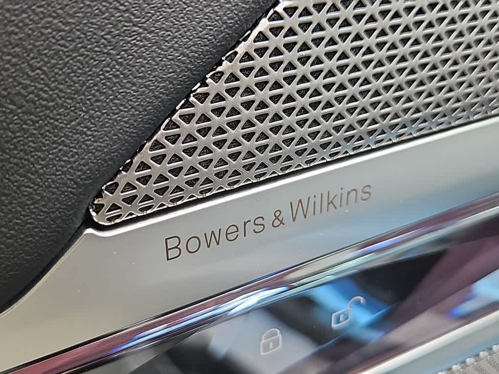 2025 BMW 7 Series 760i - Photo 10