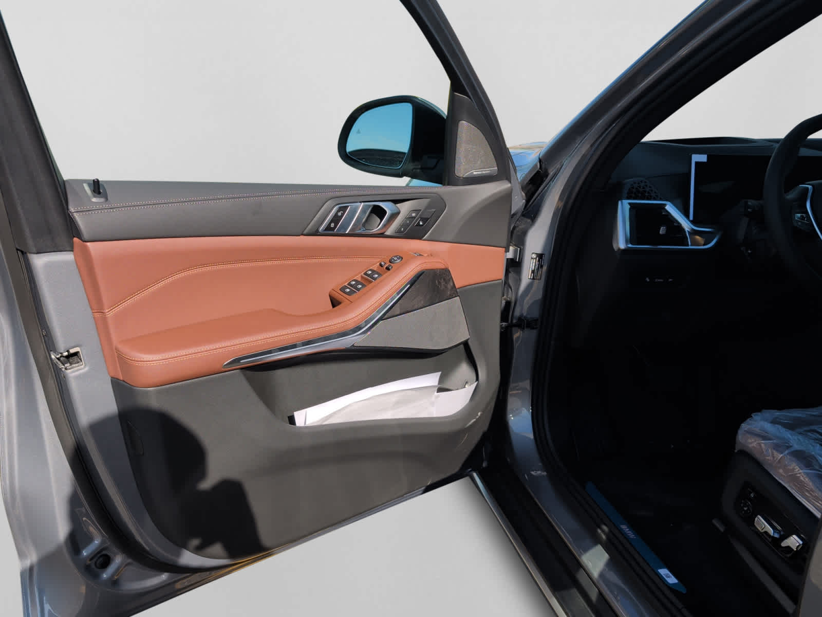new 2026 BMW X5 PHEV car, priced at $81,775