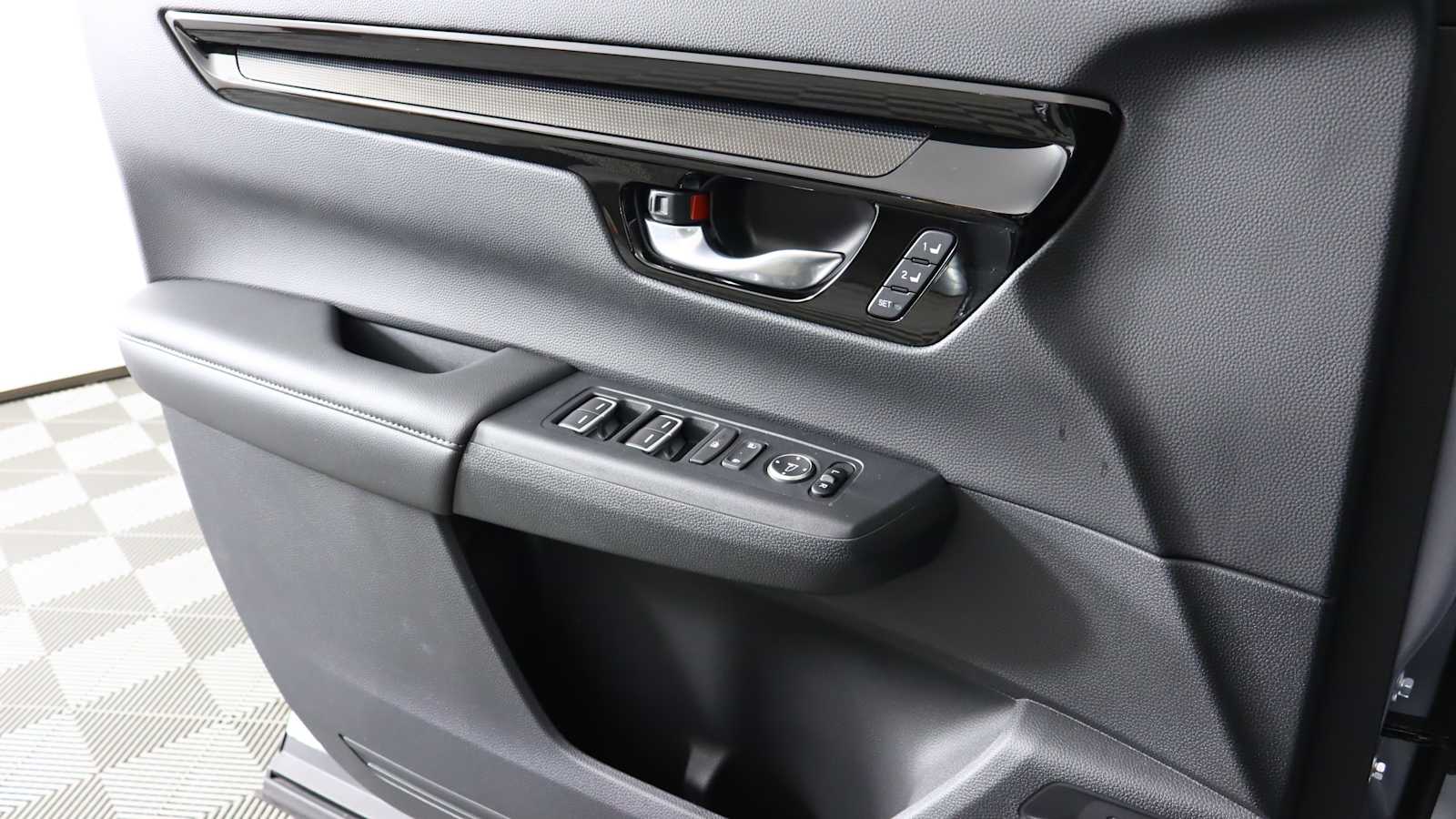 used 2023 Honda CR-V car, priced at $31,623