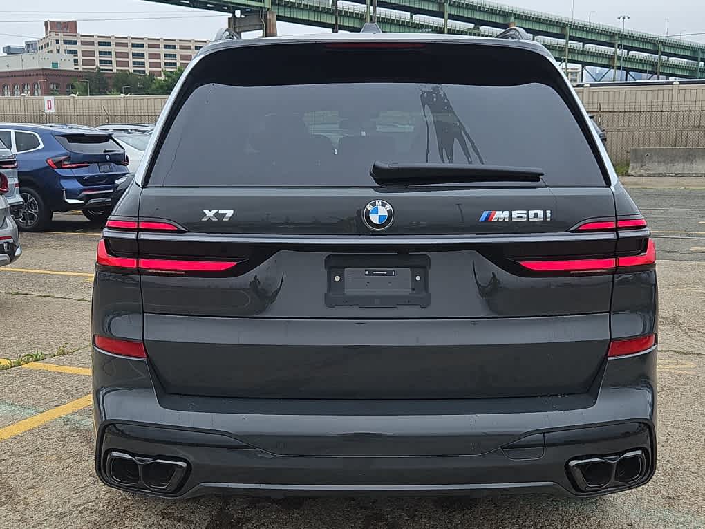 new 2026 BMW X7 car, priced at $125,745
