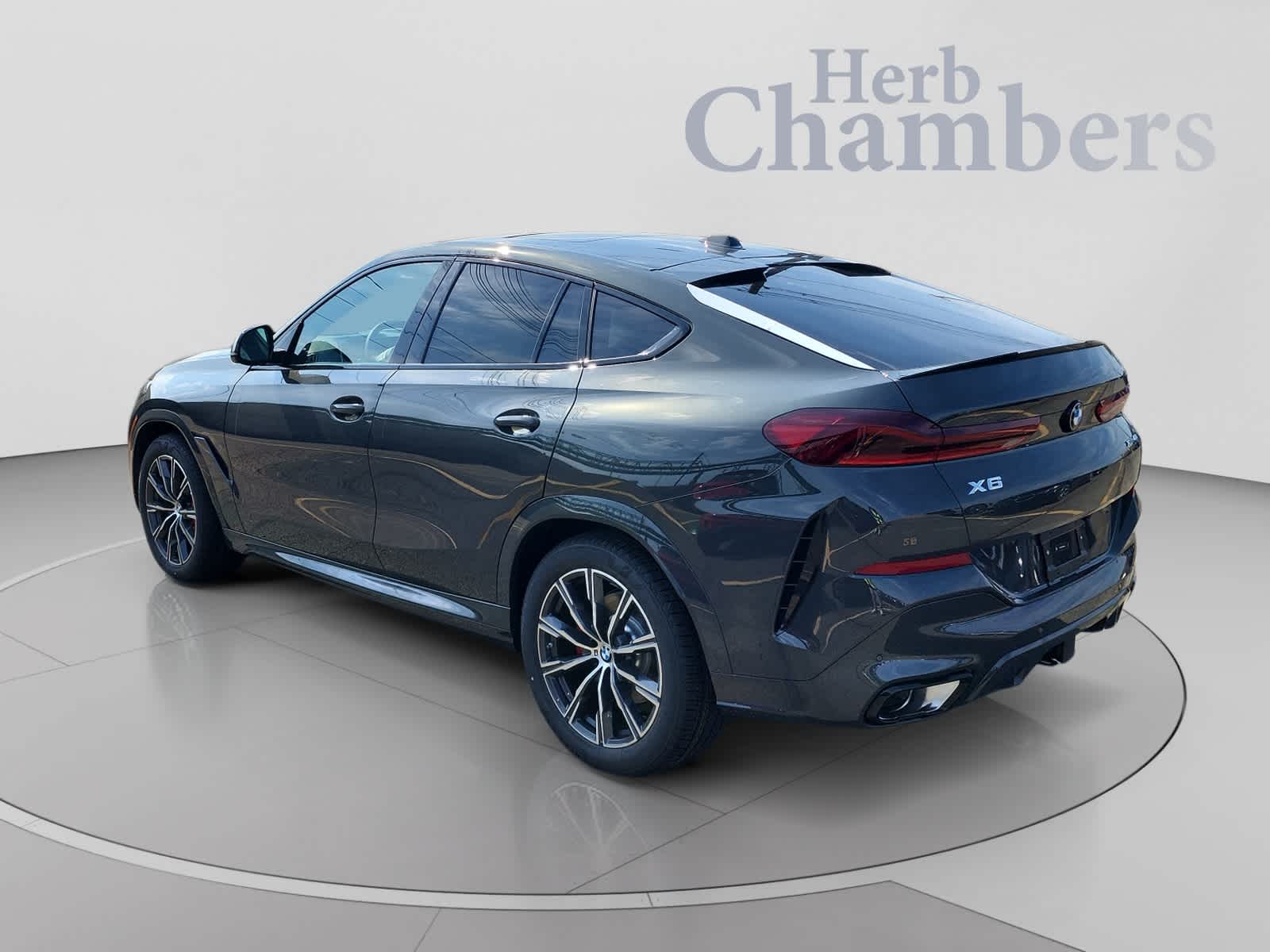 New 2027 BMW X6 xDrive40i SUV