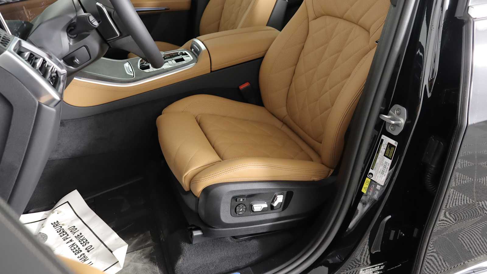 2026 BMW X5 50e - Photo 11