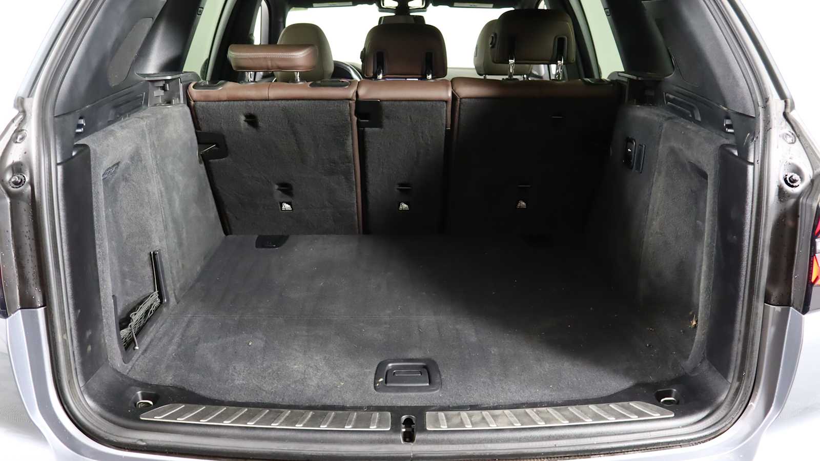 used 2023 BMW X3 car, priced at $33,957