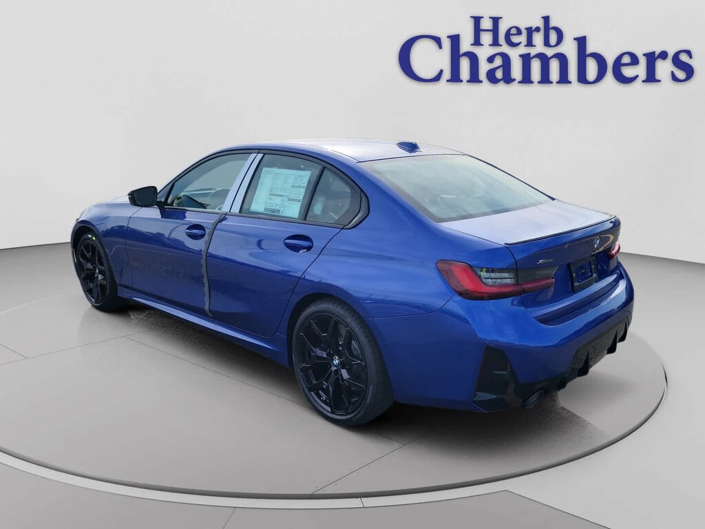 New 2026 BMW 330i xDrive Sedan