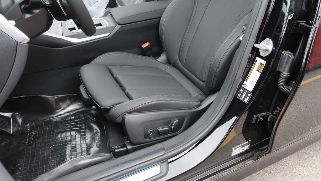 New 2026 BMW 330i xDrive Sedan