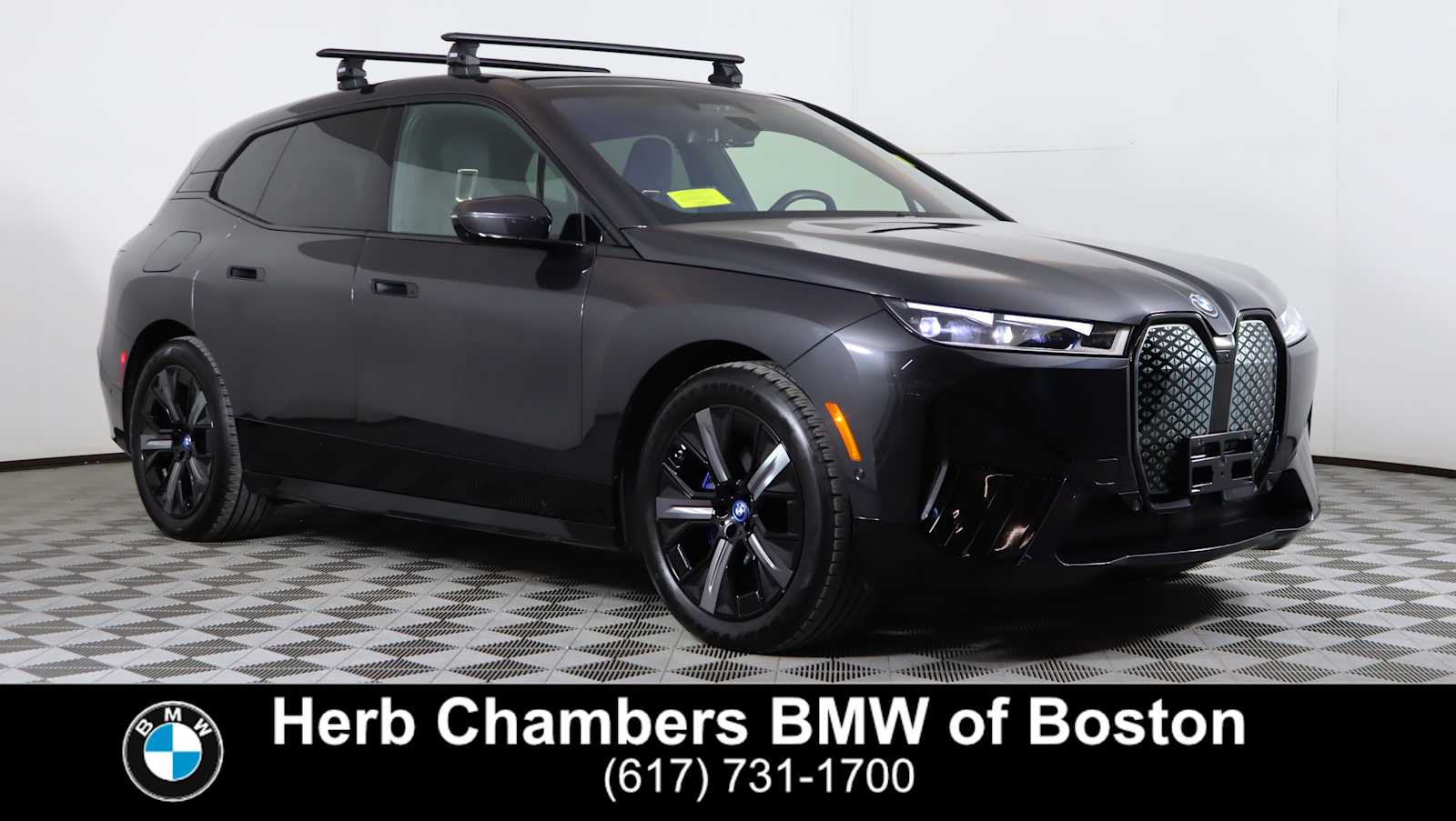 2023 BMW iX Base's photo