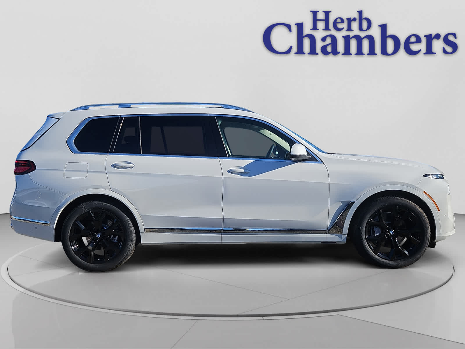 new 2026 BMW X7 car, priced at $89,815