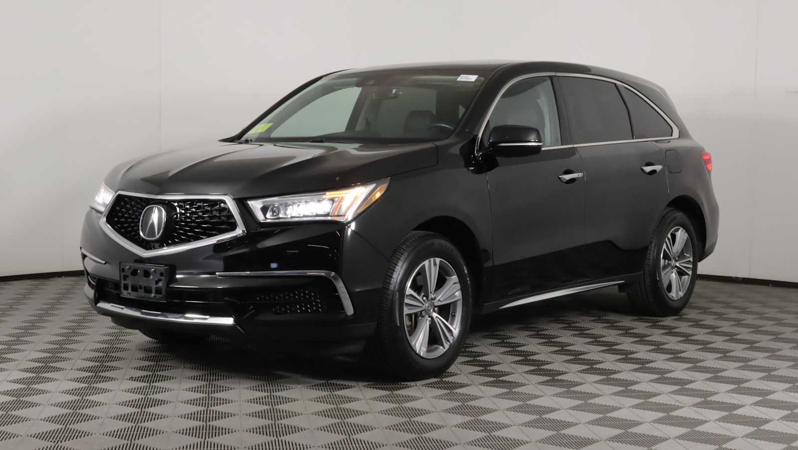 used 2020 Acura MDX car, priced at $22,471
