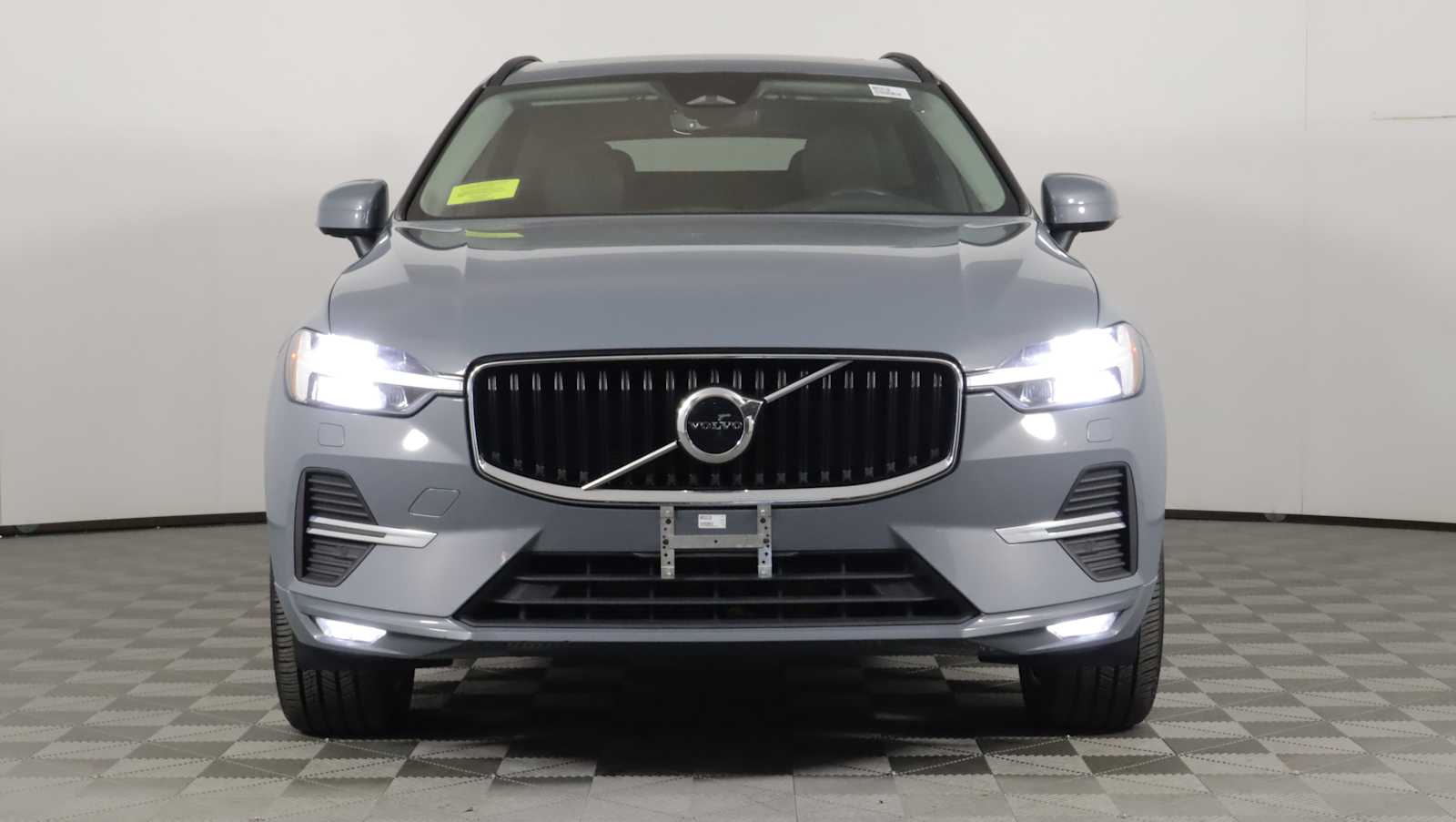 used 2022 Volvo XC60 car, priced at $25,979