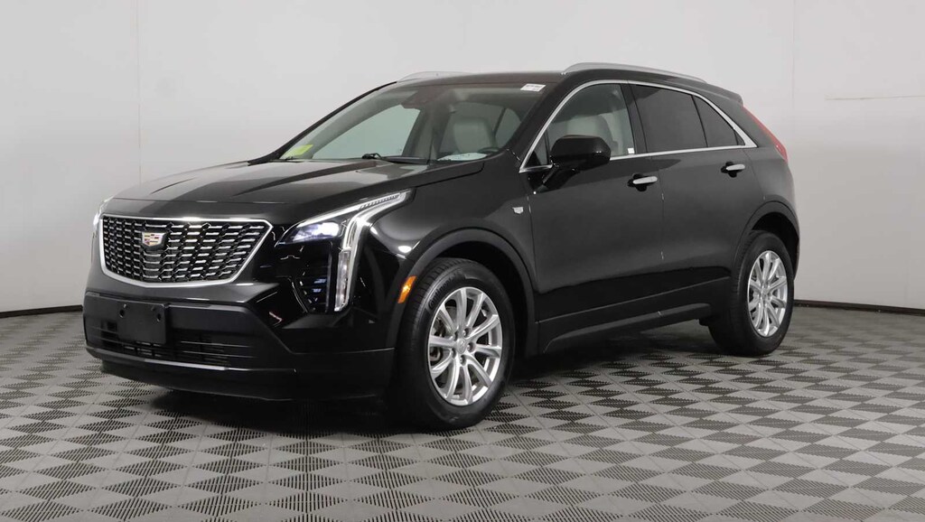 Used 2022 CADILLAC XT4 Luxury SUV