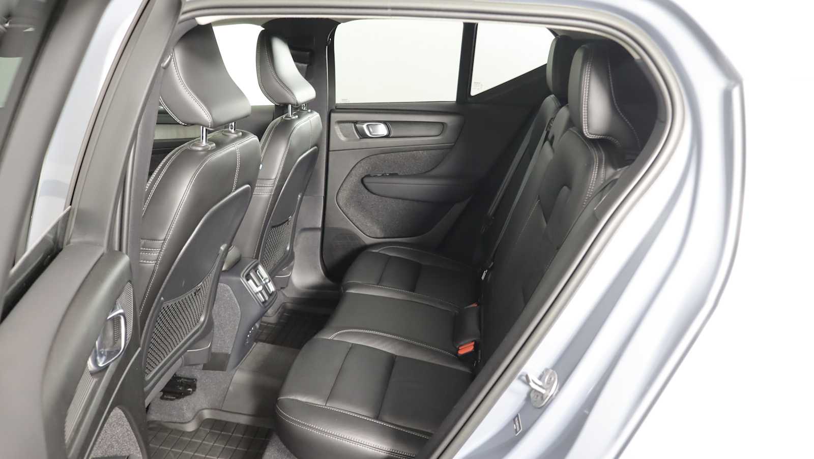 used 2023 Volvo XC40 car, priced at $29,775