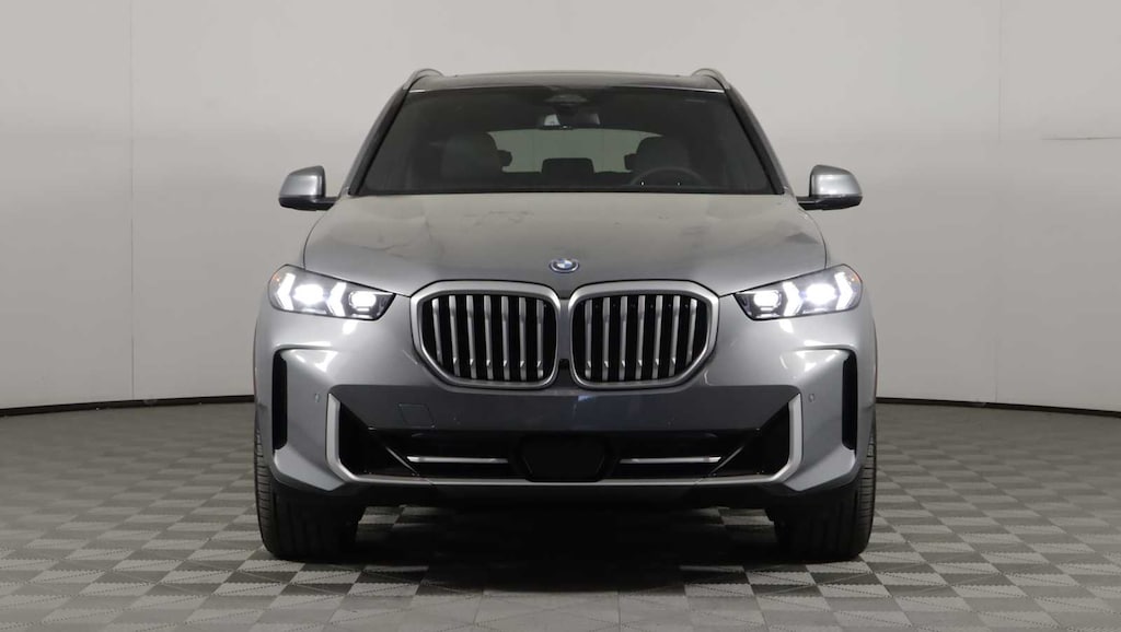 New 2026 BMW X5 PHEV xDrive50e SUV