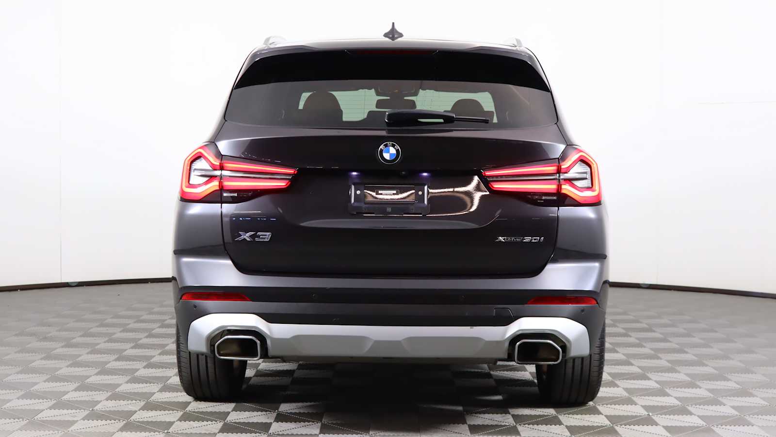 used 2023 BMW X3 car, priced at $38,731