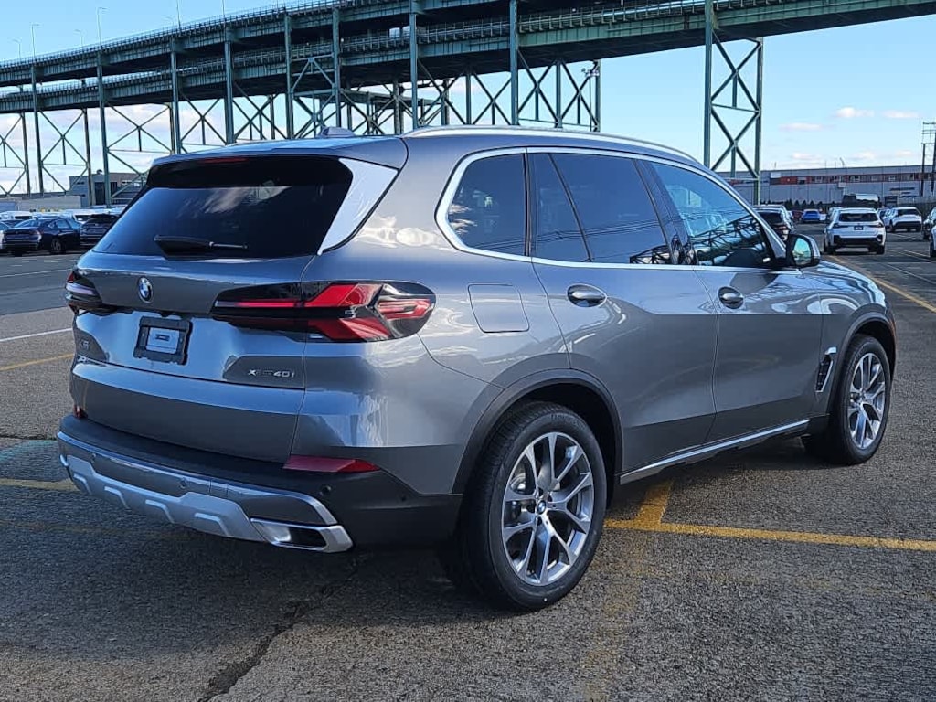 New 2026 BMW X5 xDrive40i SUV