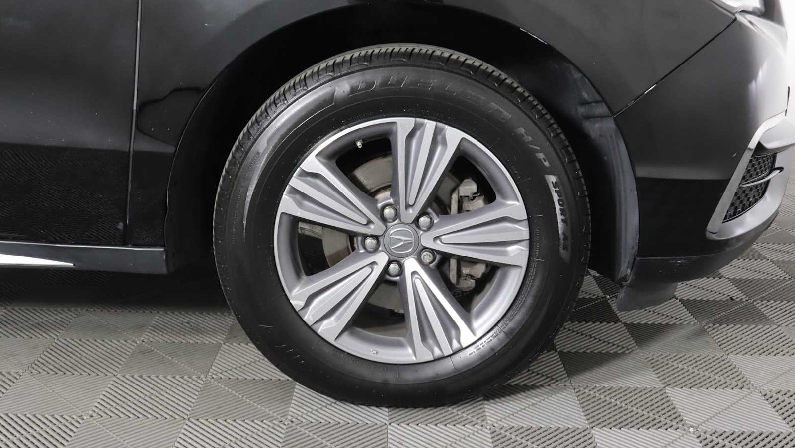 used 2020 Acura MDX car, priced at $22,471