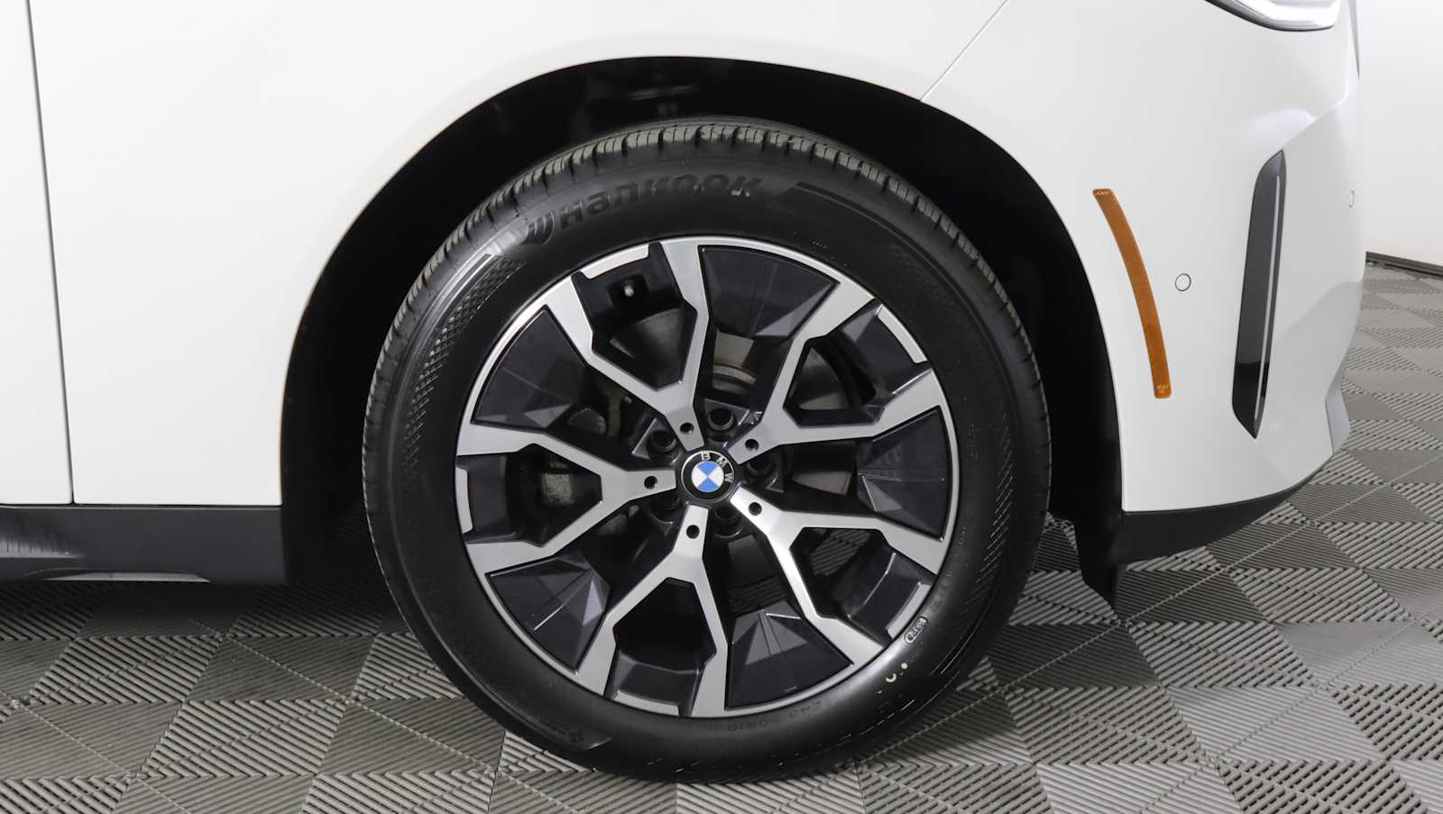 2025 BMW X3 30 - Photo 7