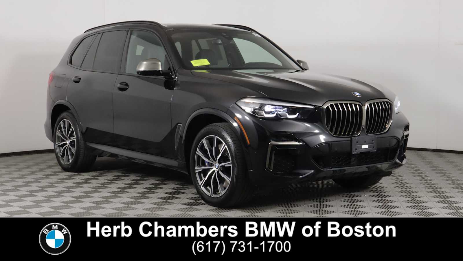 2022 BMW X5 M50i's photo