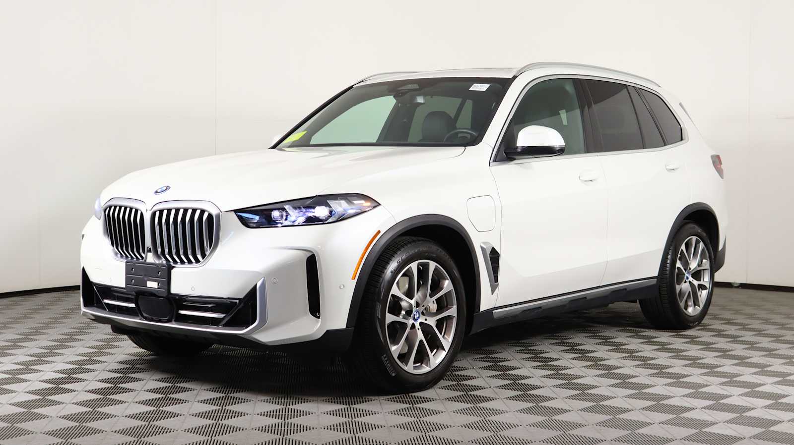 2025 Bmw X5 xDrive50e photo 3