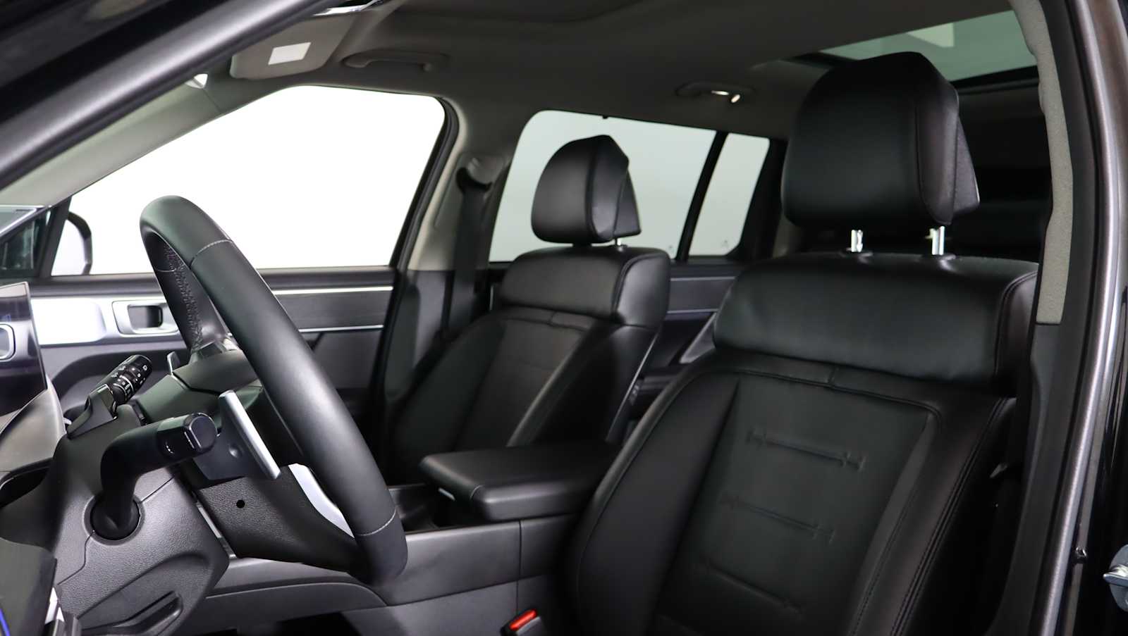 used 2024 Hyundai Santa Fe Hybrid car, priced at $36,634