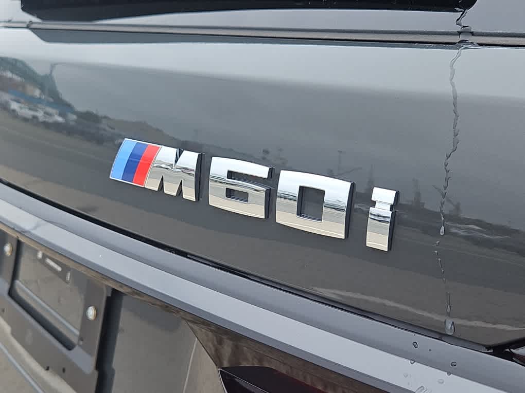 new 2026 BMW X7 car, priced at $125,745