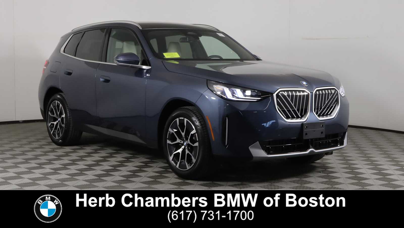 2026 BMW X3 30 XDRIVE's photo