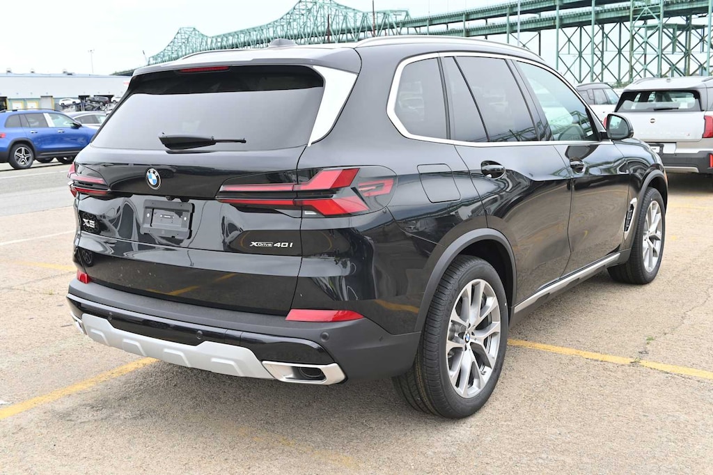 New 2026 BMW X5 xDrive40i SUV