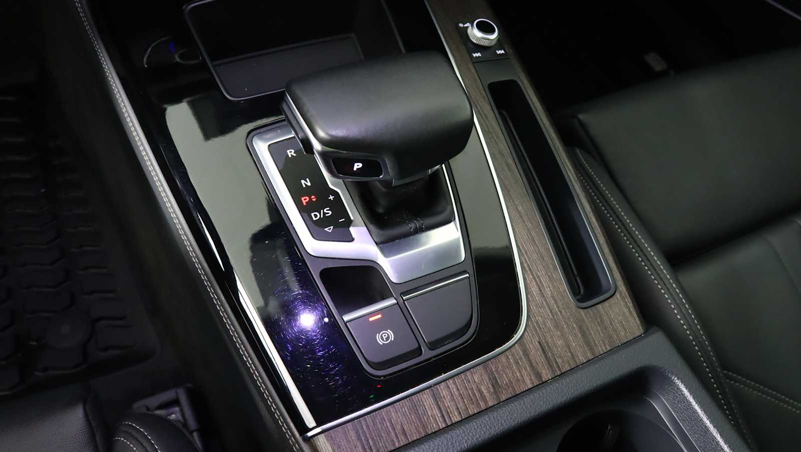 used 2024 Audi Q5 car, priced at $26,882