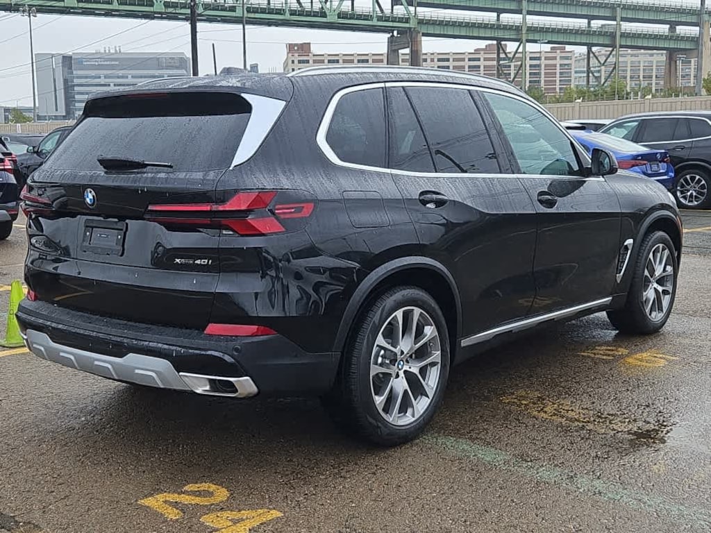 New 2026 BMW X5 xDrive40i SUV