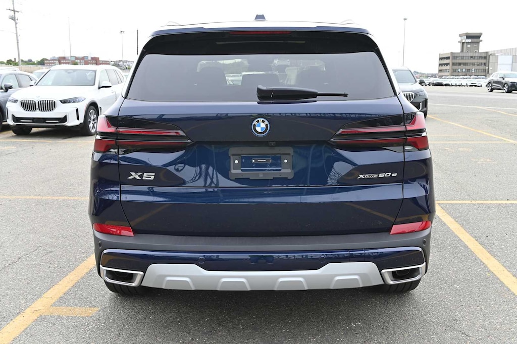 New 2026 BMW X5 PHEV xDrive50e SUV