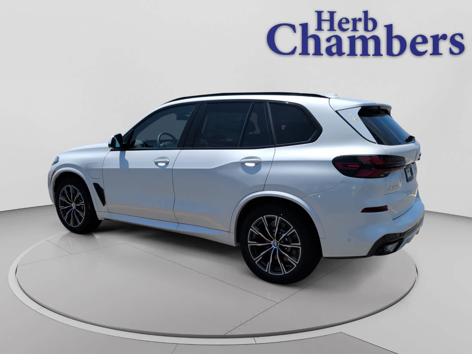 new 2026 BMW X5 PHEV car, priced at $89,525