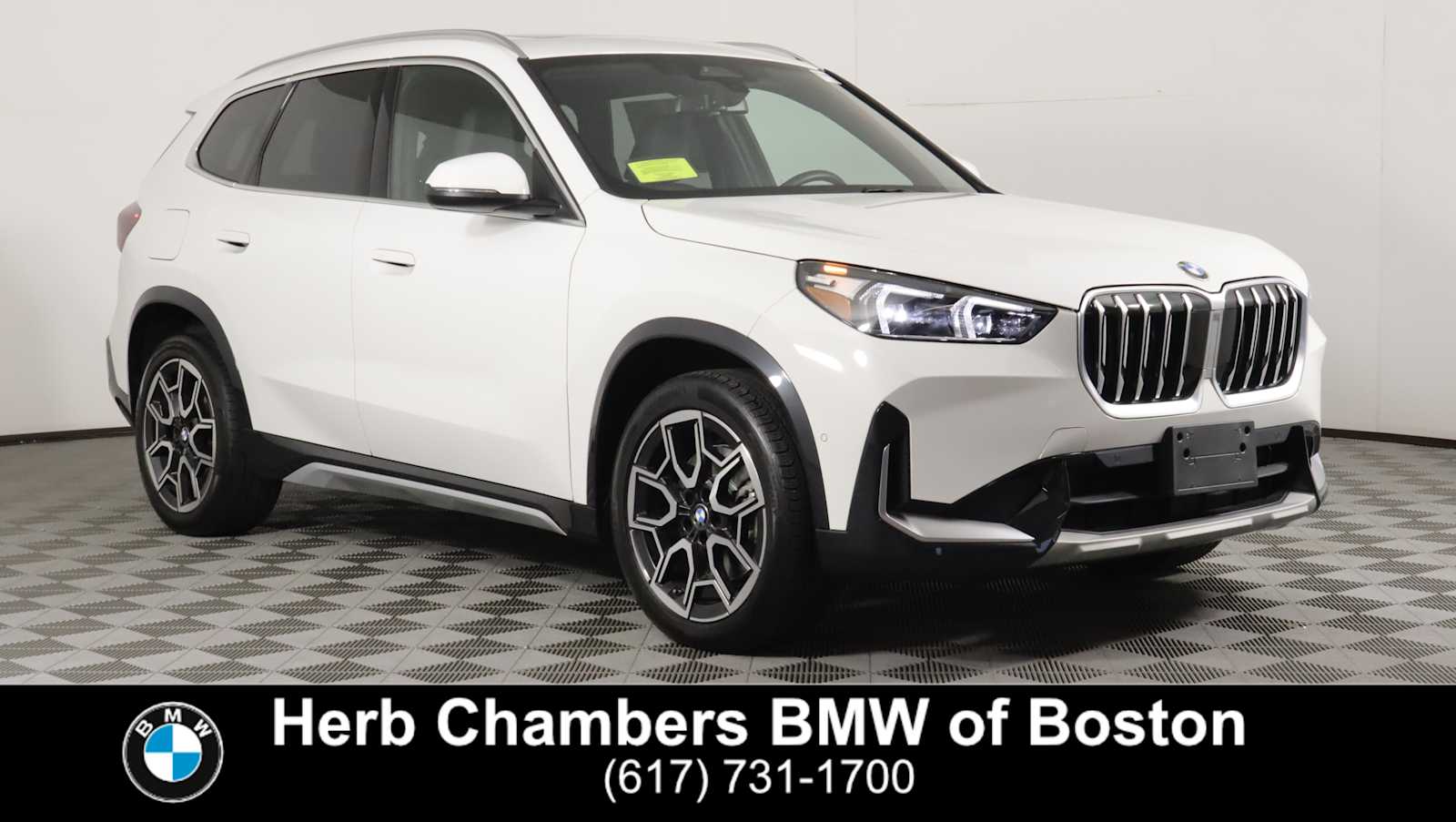 2025 BMW X1
