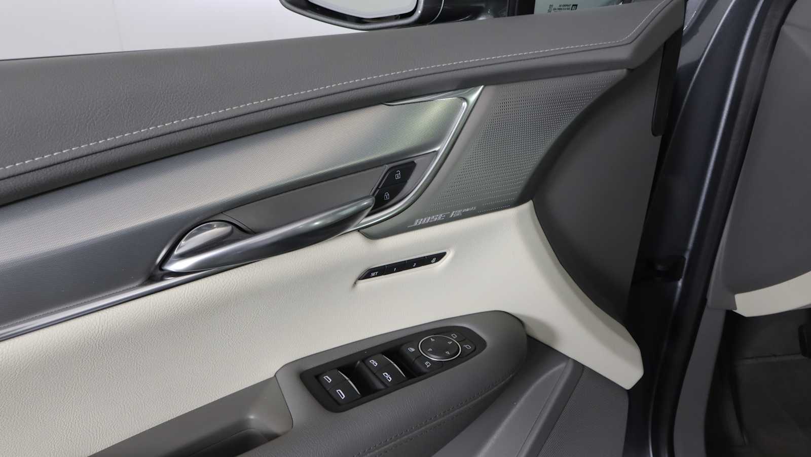 used 2020 Cadillac XT5 car, priced at $24,731