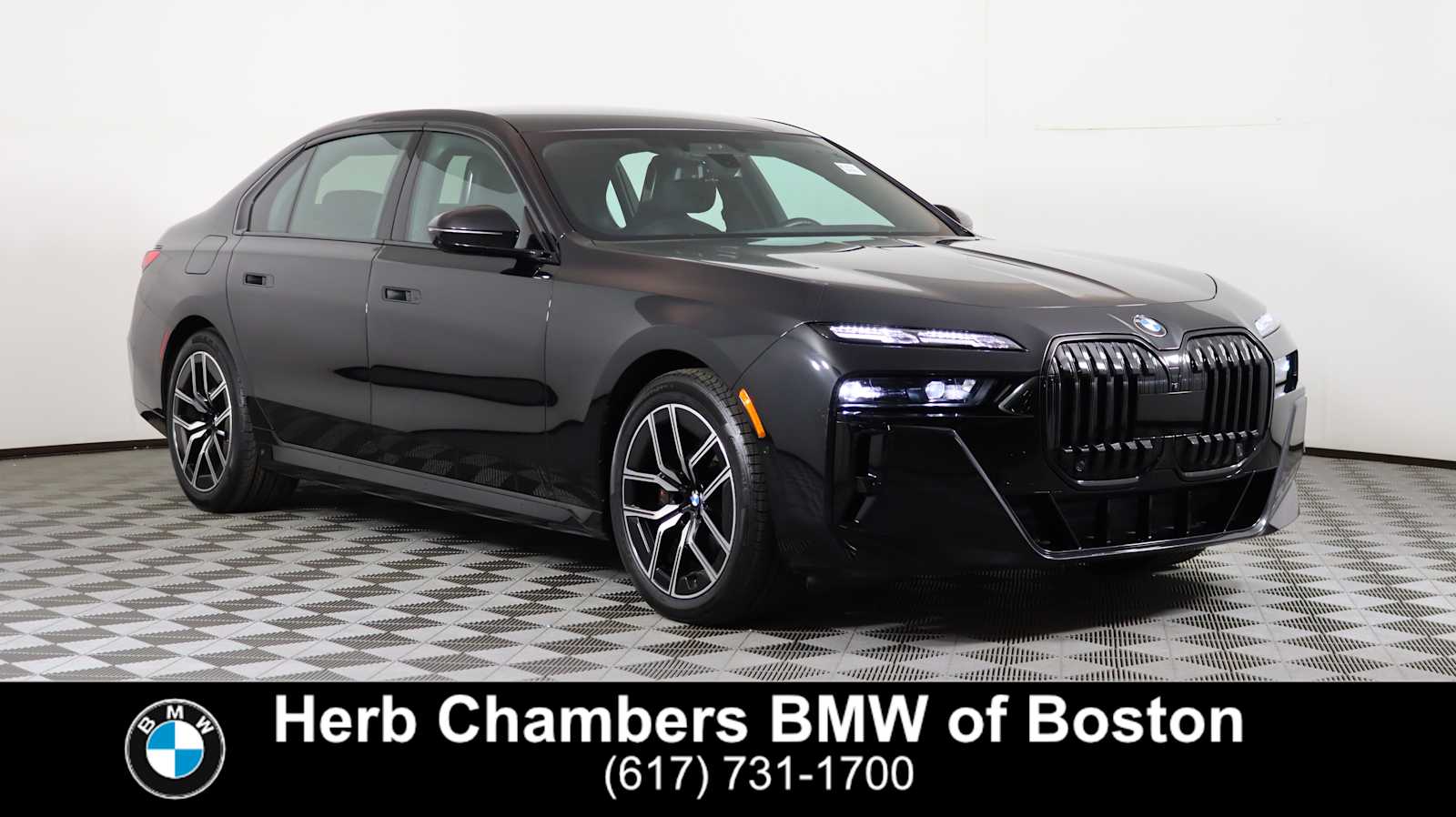 2023 BMW 7 Series 760i's photo