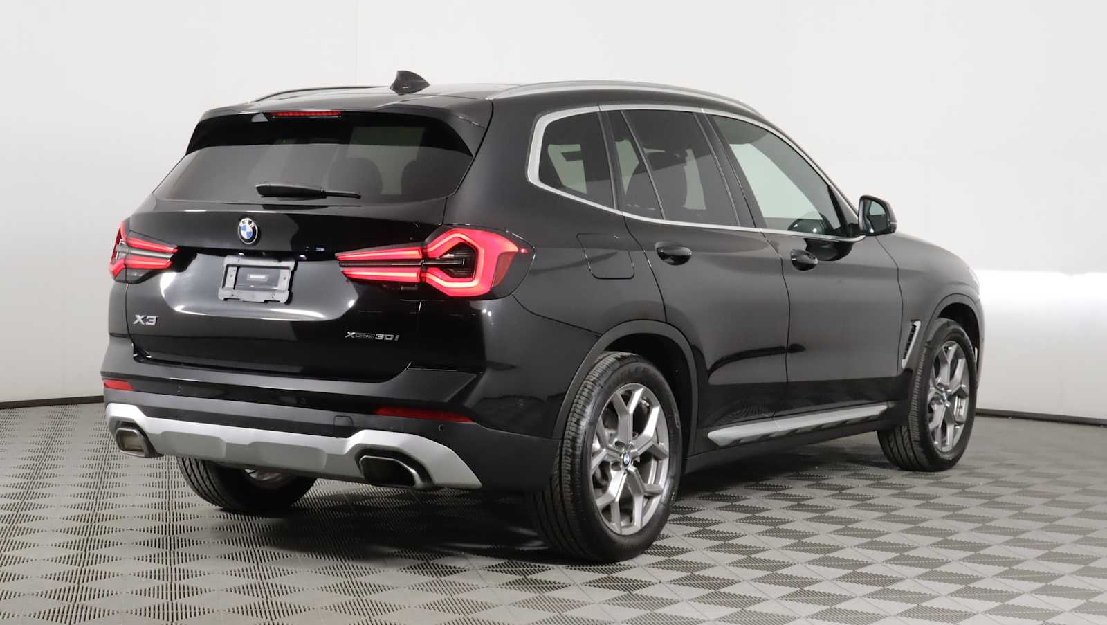 used 2023 BMW X3 car, priced at $36,973