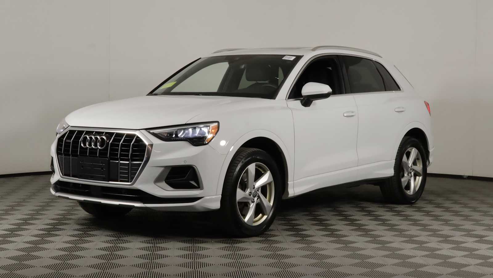 used 2019 Audi Q3 car, priced at $18,891