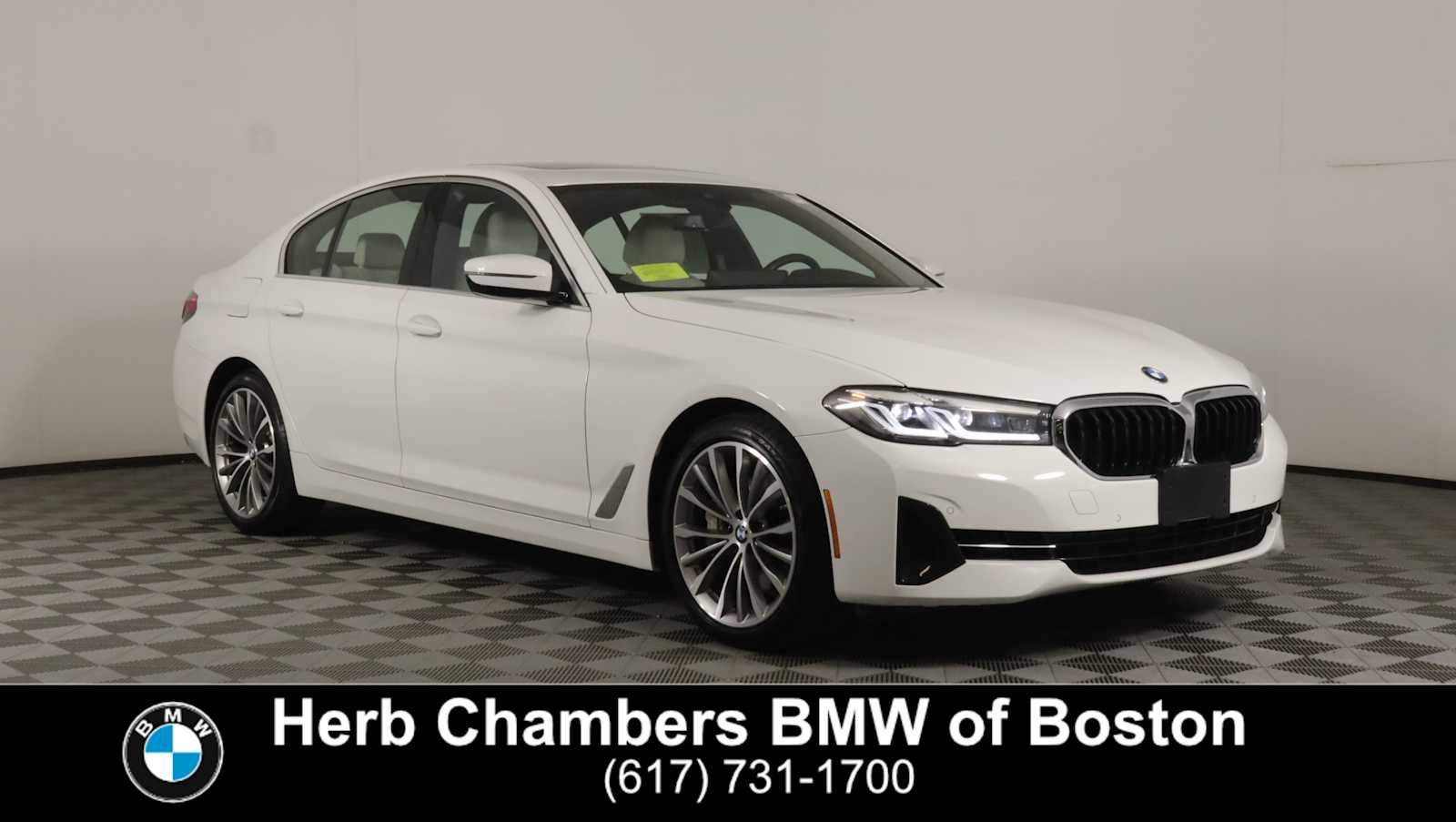 Alpine White 2023 BMW 5 Series Sedan All-Wheel Drive Automatic