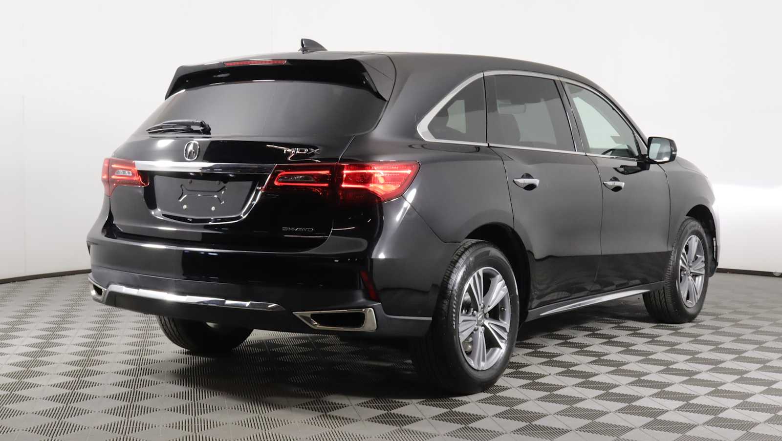 used 2020 Acura MDX car, priced at $22,471