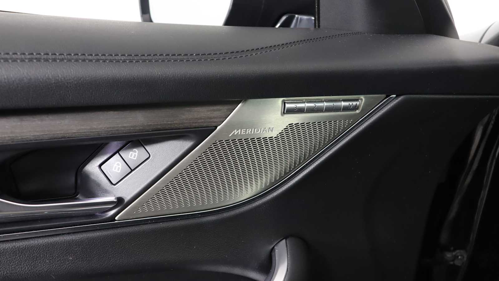 2021 Jaguar F-Pace S - Photo 13