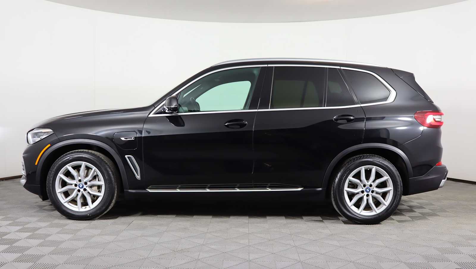 used 2023 BMW X5 PHEV car, priced at $47,629