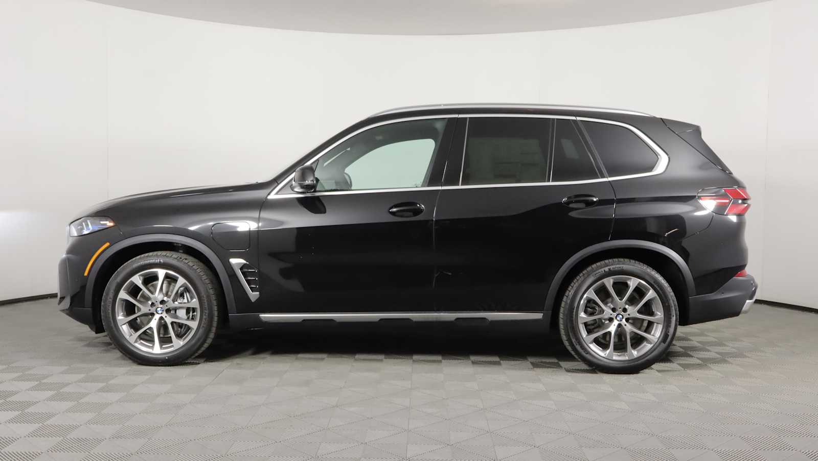 2026 BMW X5 50e - Photo 7