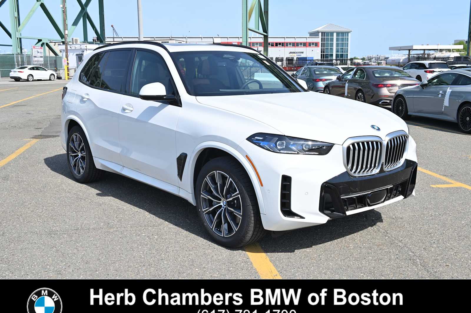 2026 BMW X5 xDrive50e's photo