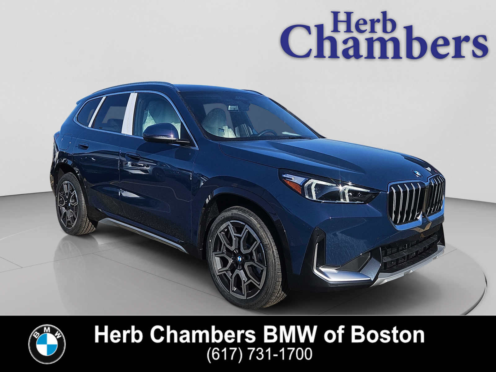 2026 BMW X1 28i's photo