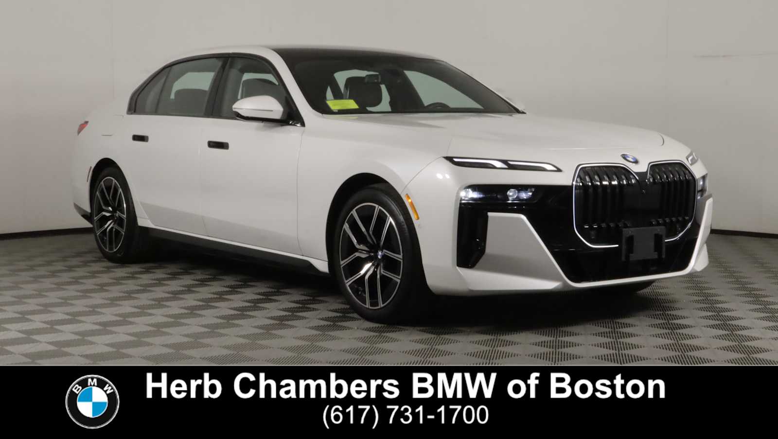 2025 BMW 7 Series 740i xDrive Sedan's photo