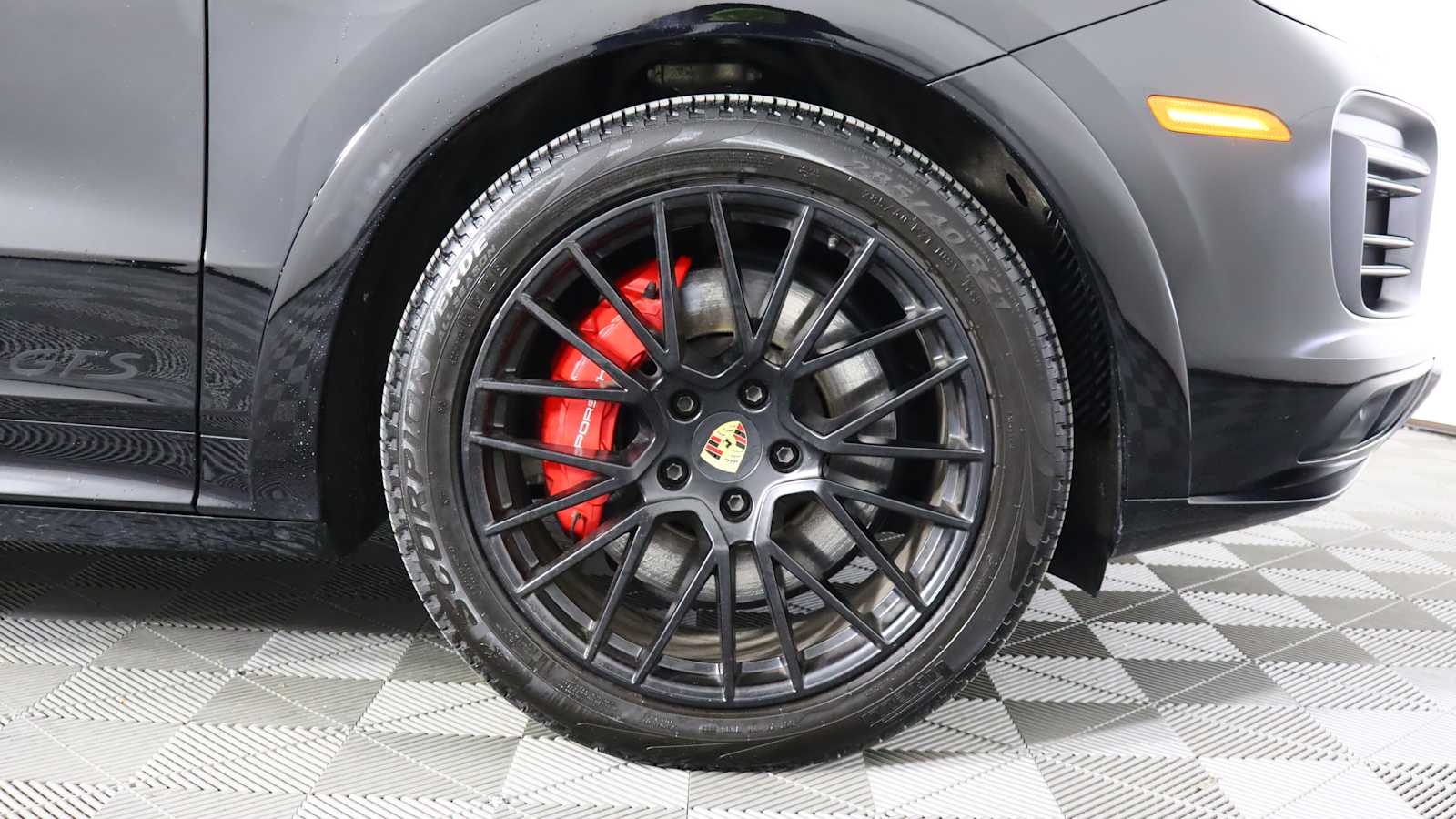 used 2023 Porsche Cayenne car, priced at $86,751