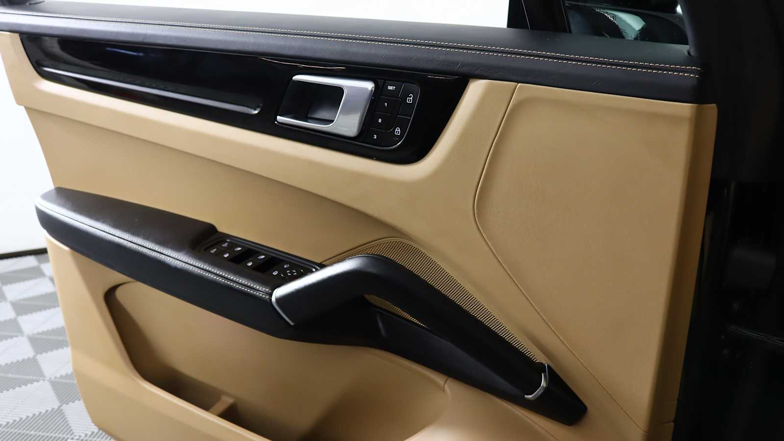 used 2023 Porsche Cayenne car, priced at $86,751