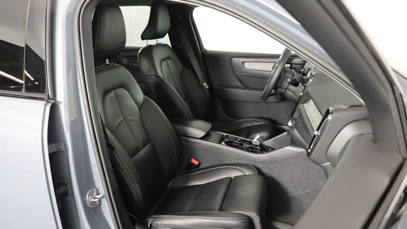 used 2023 Volvo XC40 car, priced at $29,775