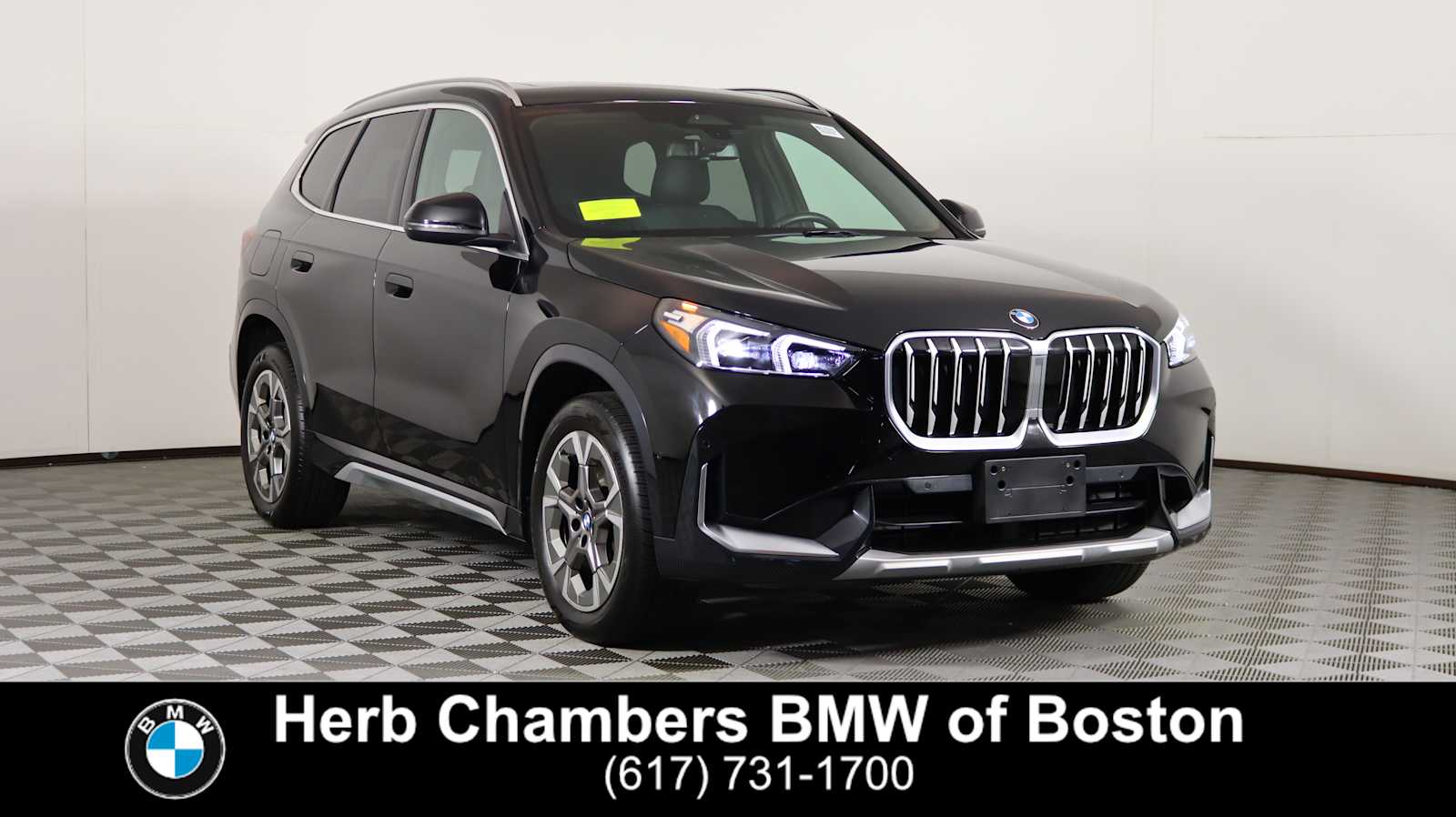 2025 BMW X1