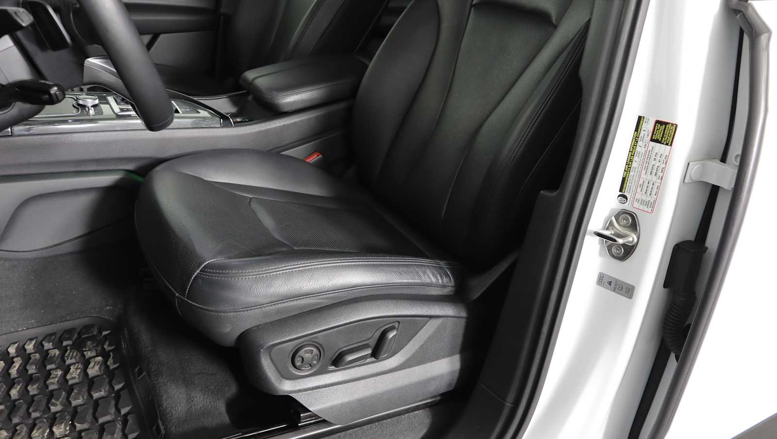 used 2019 Audi Q7 car, priced at $19,828