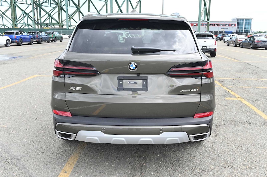 New 2026 BMW X5 xDrive40i SUV