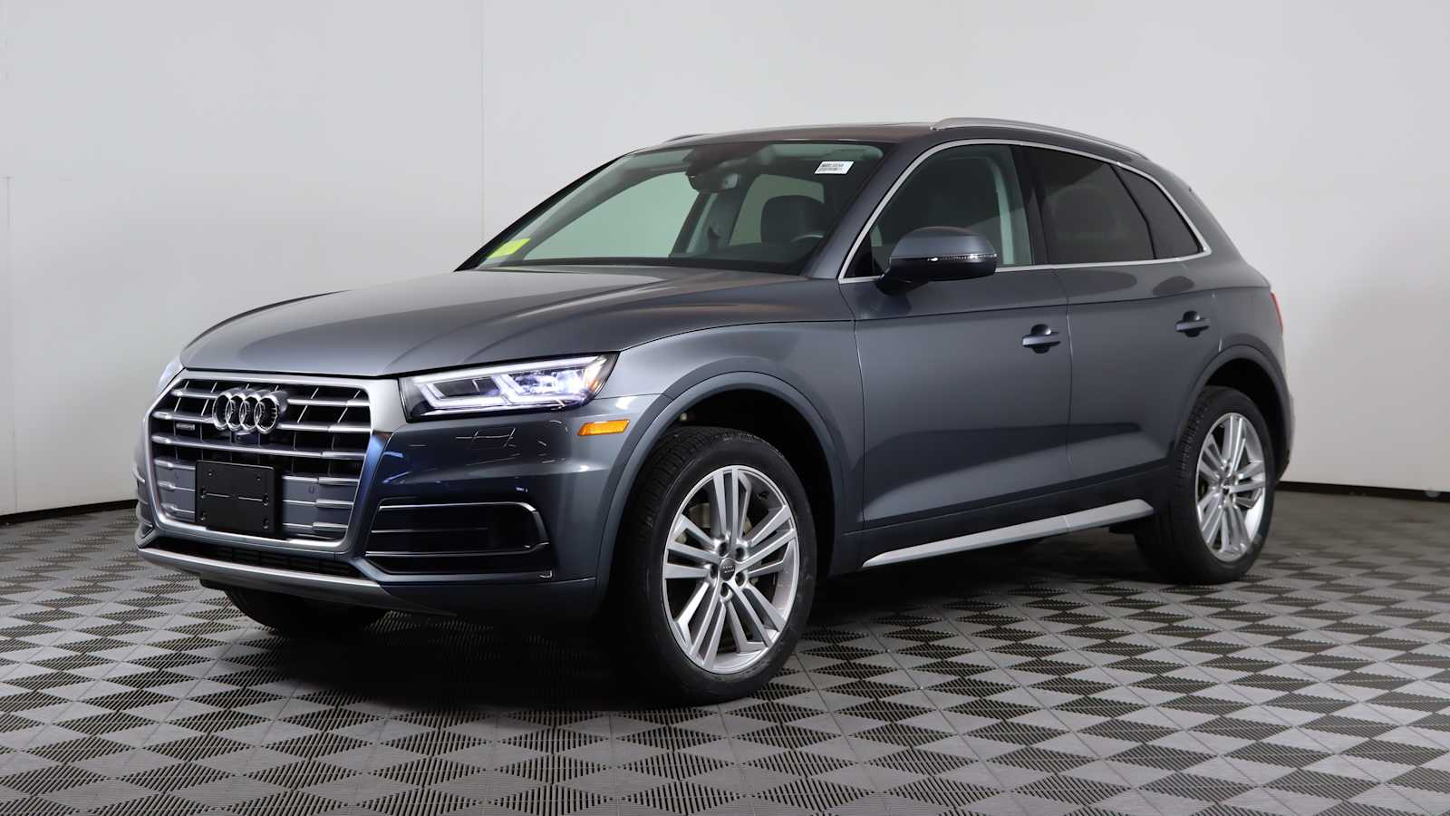 used 2018 Audi Q5 car, priced at $23,528
